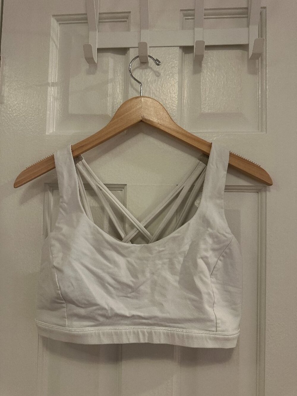 Lululemon Strappy Bra White (Size 12)